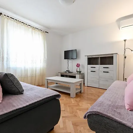 Apartments By The Sea Seline, Paklenica - 6564 Apartment *