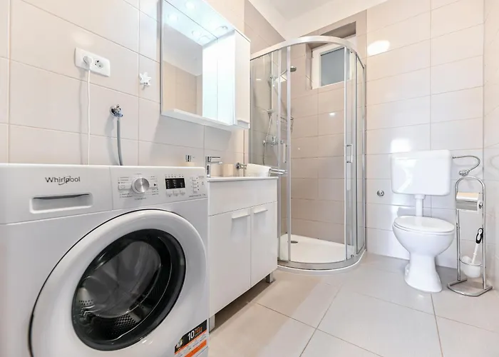 Apartment Apartments By The Sea Seline - Paklenica - 6564 *