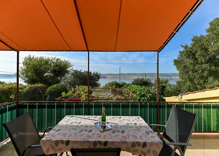 Apartments By The Sea Seline - Paklenica - 6564